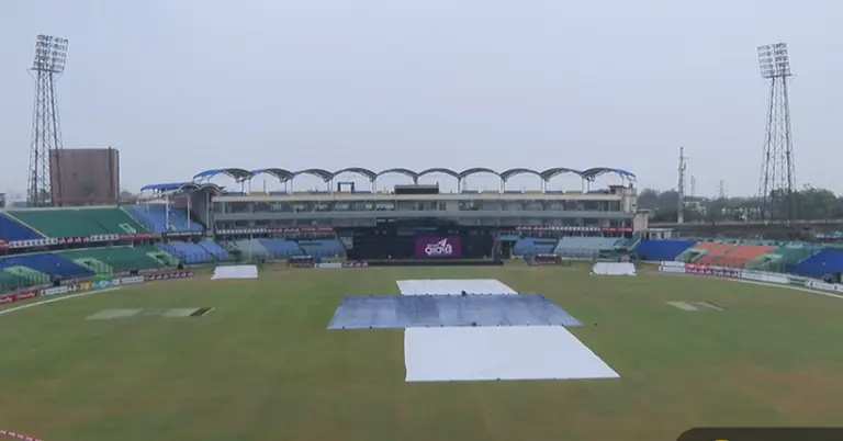 ক্রিকেট স্টেডিয়াম